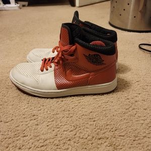 Nike Air Jordan Alpha 1 welcome home